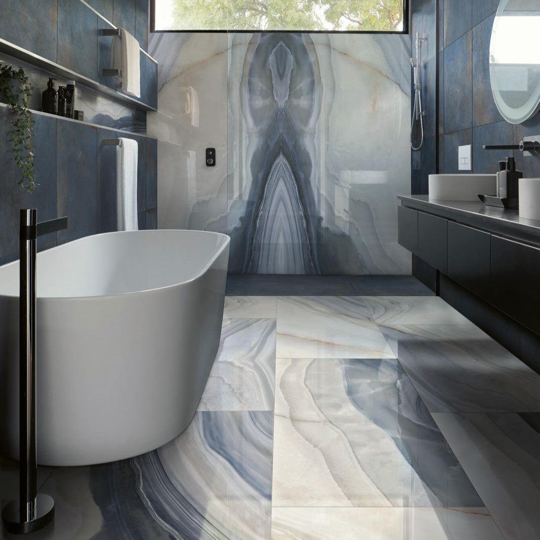 Agata Blue polished porcelain slab with a white marble design, for feature walls. Made in Italy, in a 4x9' size.