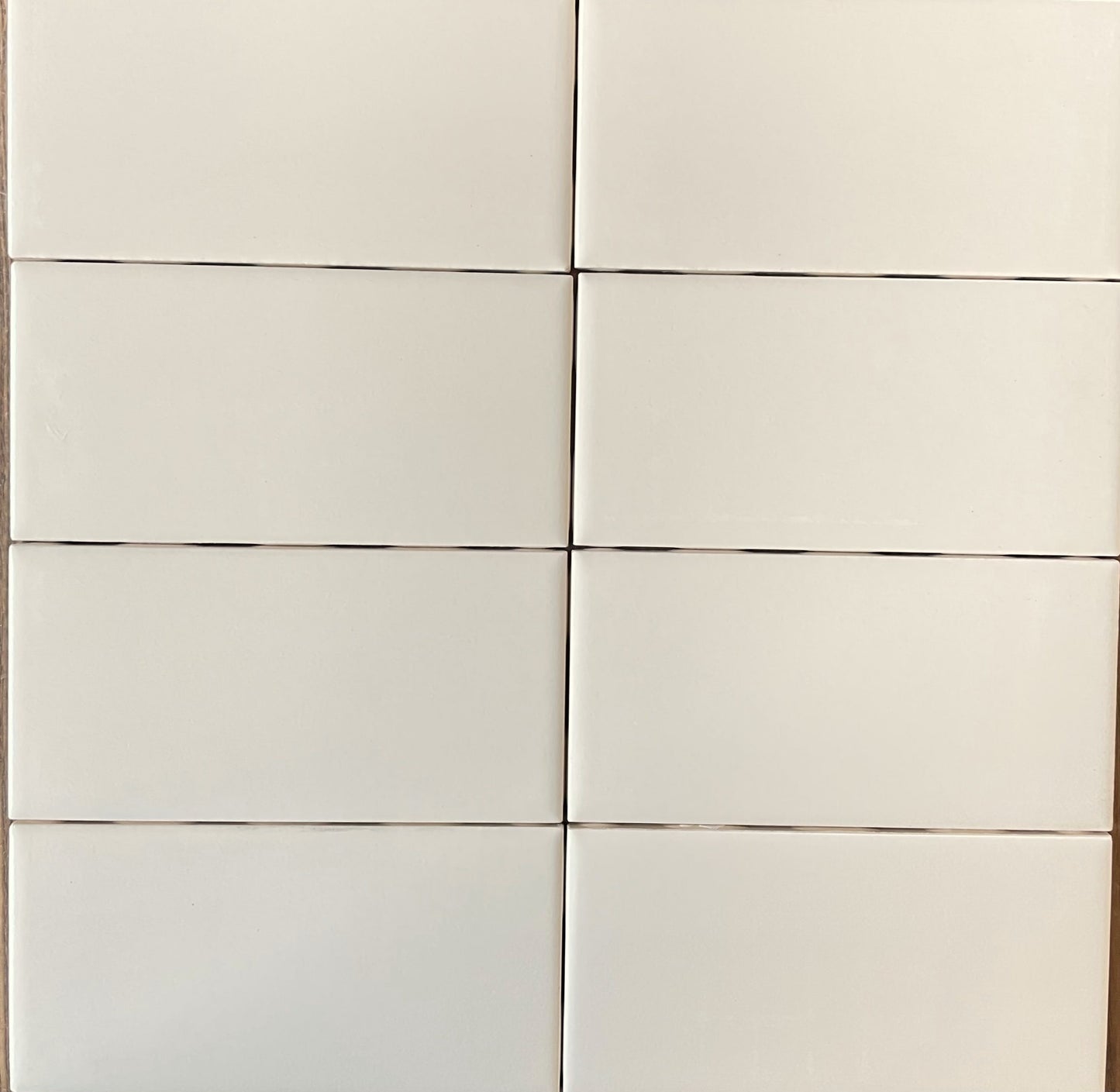 Biscuit matte ceramic subway tile with a solid cream colour, for walls. In a 4x10" size.
