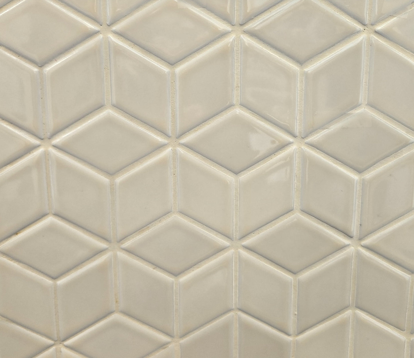 Floral Beige glossy porcelain mosaic with a beige colour, for floors and walls. In a floral diamond mosaic shape.