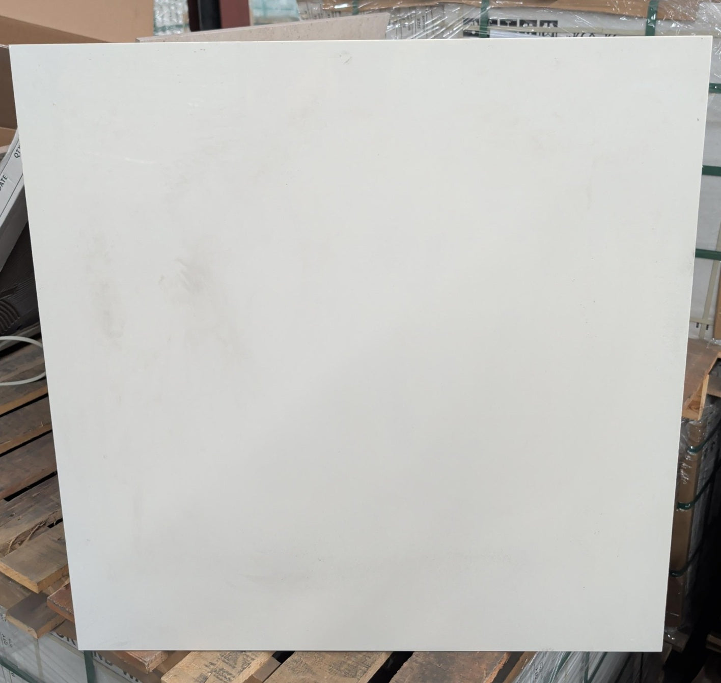 Stratos Atlas 24x24" Polished - 92 Sq. Ft. Take All